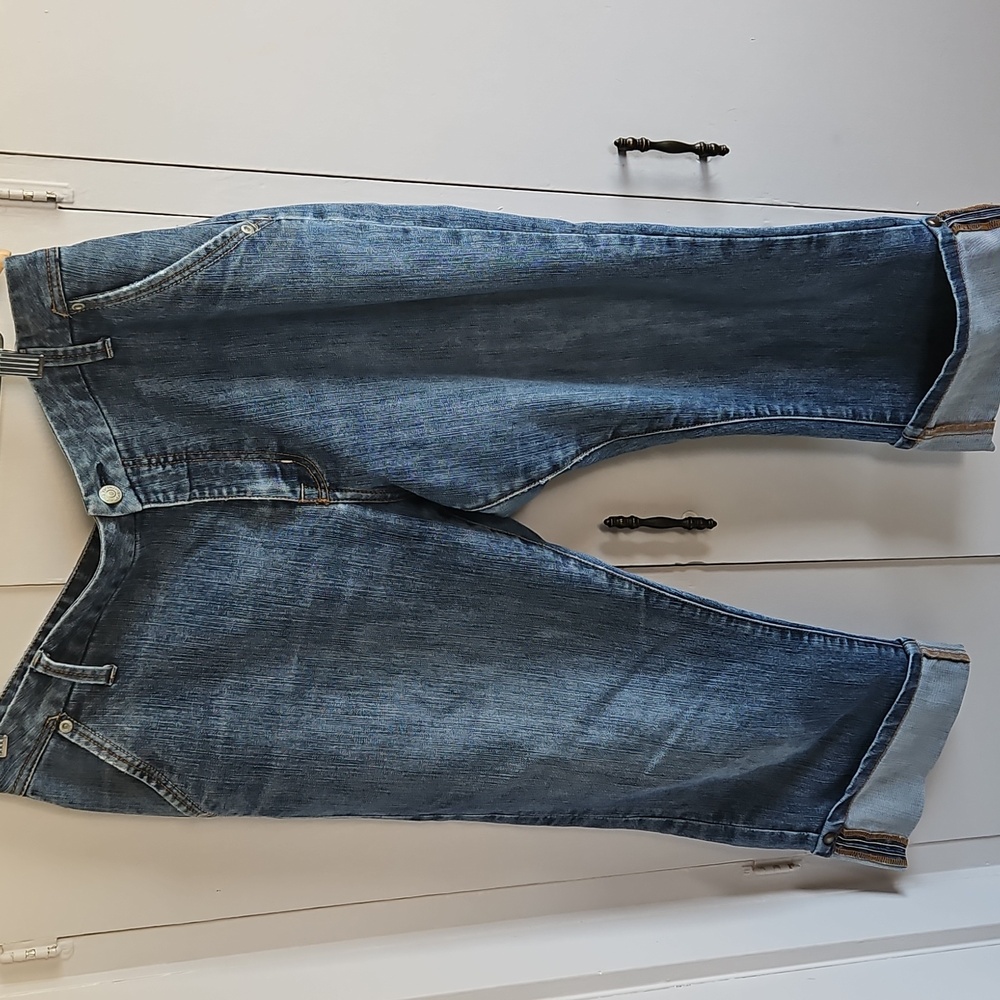 🌹 Lena Blue Denim Cuffed Cropped Jeans - Size 14